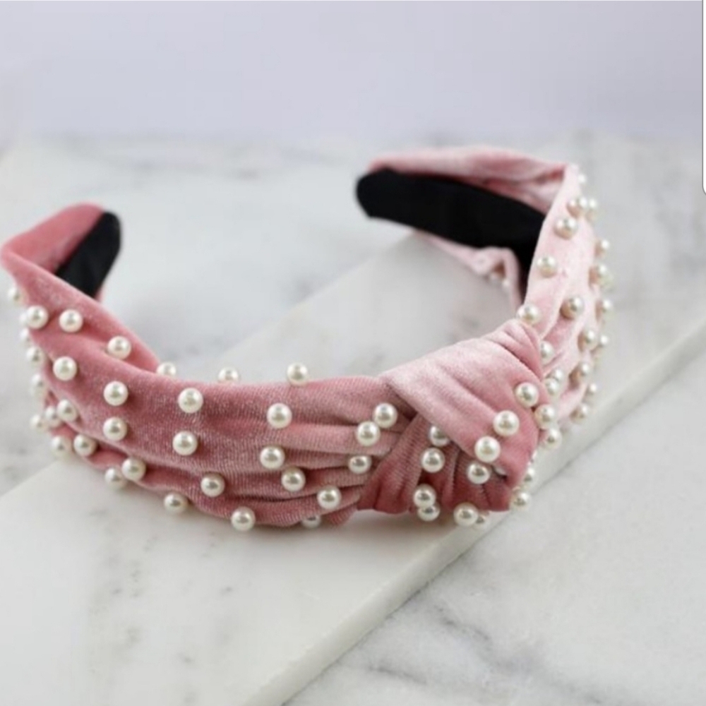 Pearl embellished Pink  Headband hp🔥🔥🔥🔥